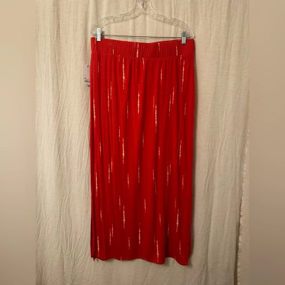 NWT Sonoma Red Tie Dye Maxi Skirt Large 40 in Length - Picture 2 of 4